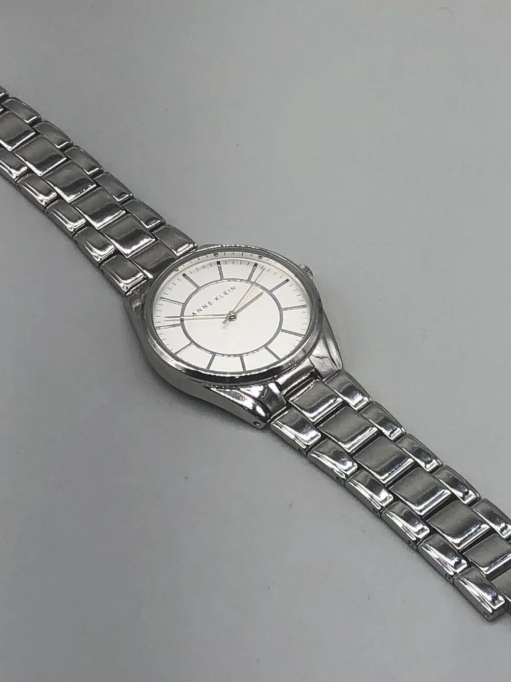 3/$30 Anne Klein Watch Women Silver Tone Water Resistant New Battery 6.75 Inch